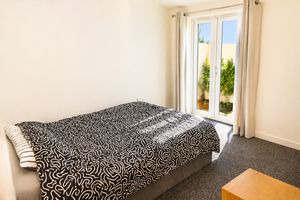 Photo 5- click for photo gallery